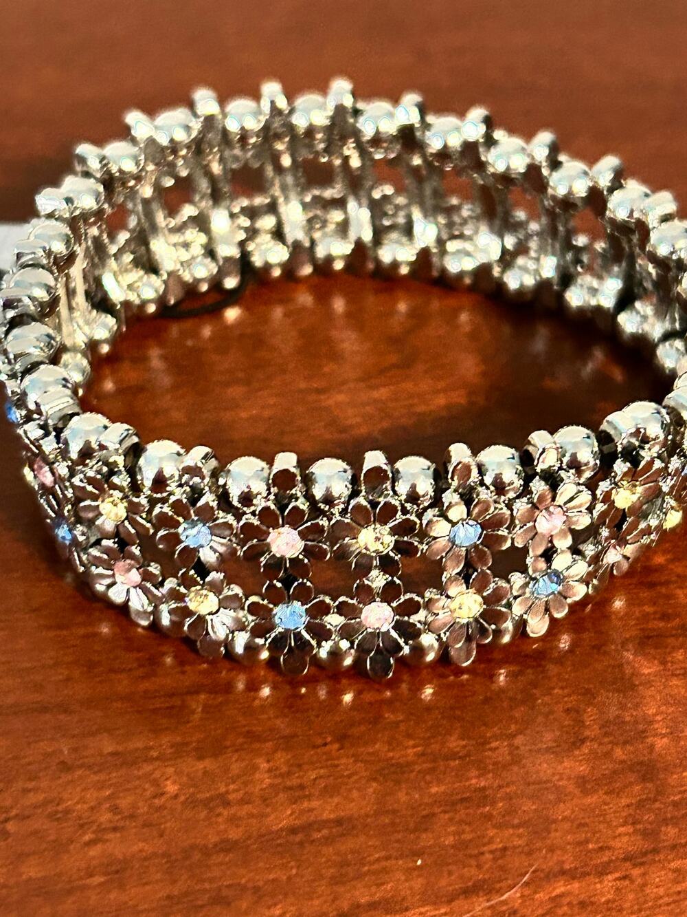 Vintage Cookie Lee Silver Tone Textured Segmented Statement Stretch Bracelet NWT
